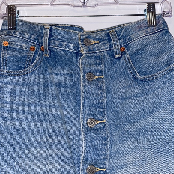 Levi’s Mom Skirt - Picture 2 of 7